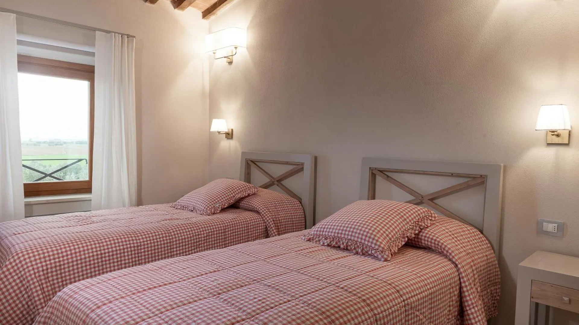 Relais Lungagnola Villa Casa Lappi Italy